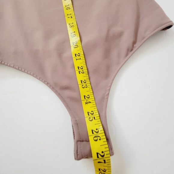 Free People Thong Bodysuit Shorts Sleeves Purple Square Neck Size SP - Picture 10 of 12